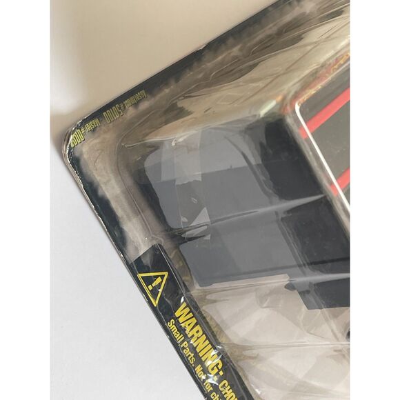 Gene Simmons KISS Special Edition Ultra Action Figure by McFarlane Toys 1997 - Picture 4 of 6